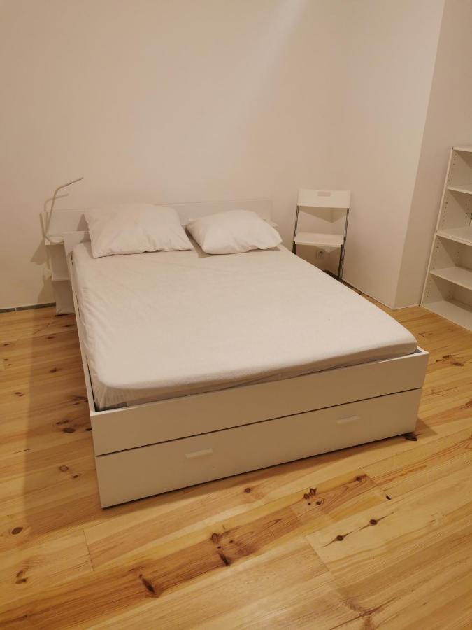 לורג Joli Appartement Au Coeur Du Village מראה חיצוני תמונה
