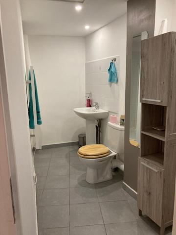 לורג Joli Appartement Au Coeur Du Village מראה חיצוני תמונה